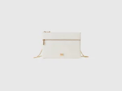 Bag with shoulder strap