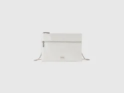 Bag with shoulder strap