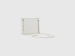 Bag with shoulder strap
