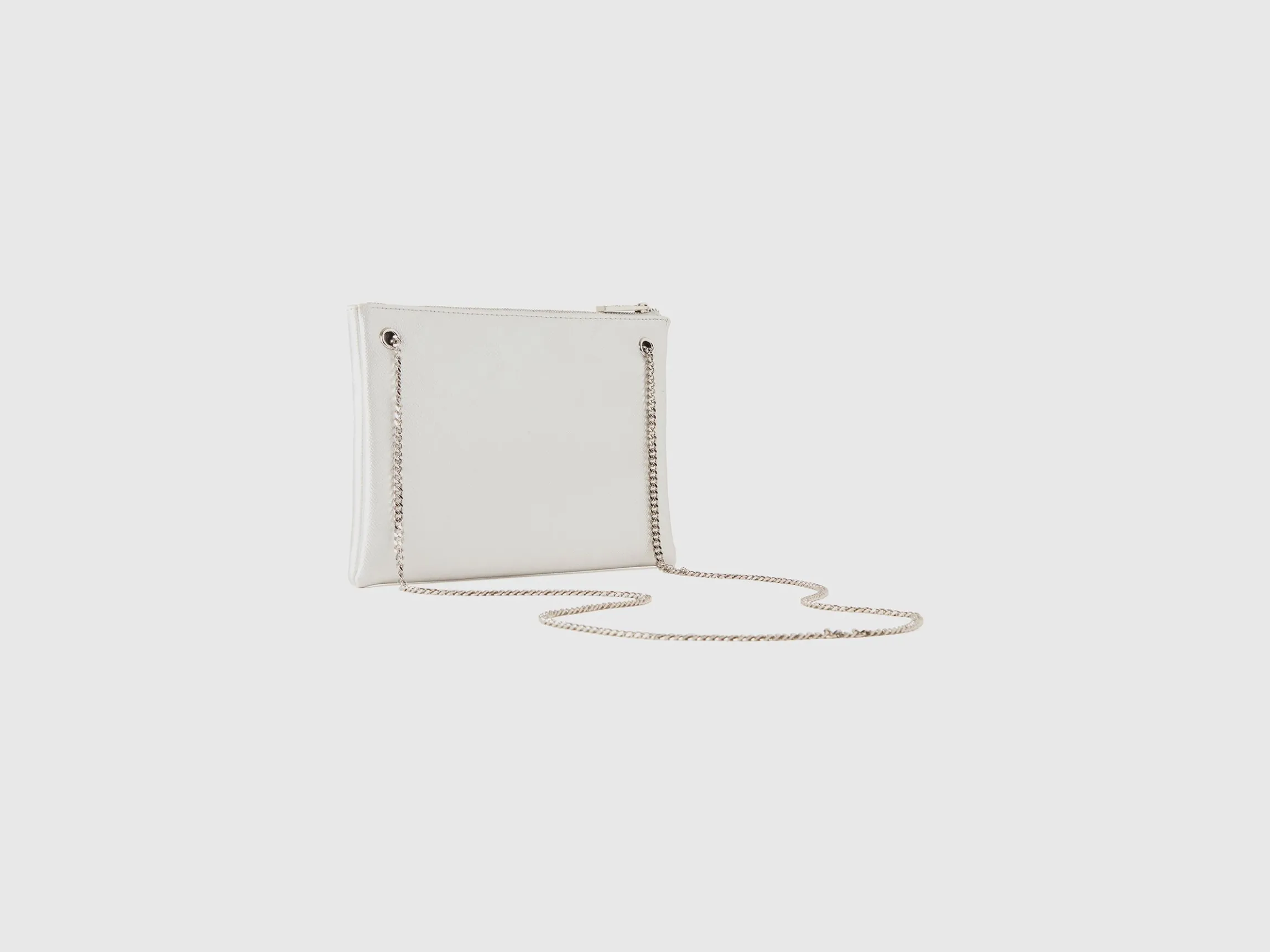 Bag with shoulder strap