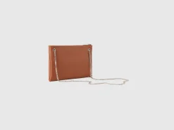 Bag with shoulder strap
