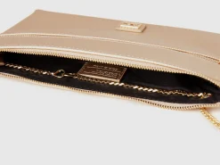 Bag with shoulder strap