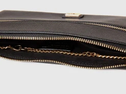 Bag with shoulder strap