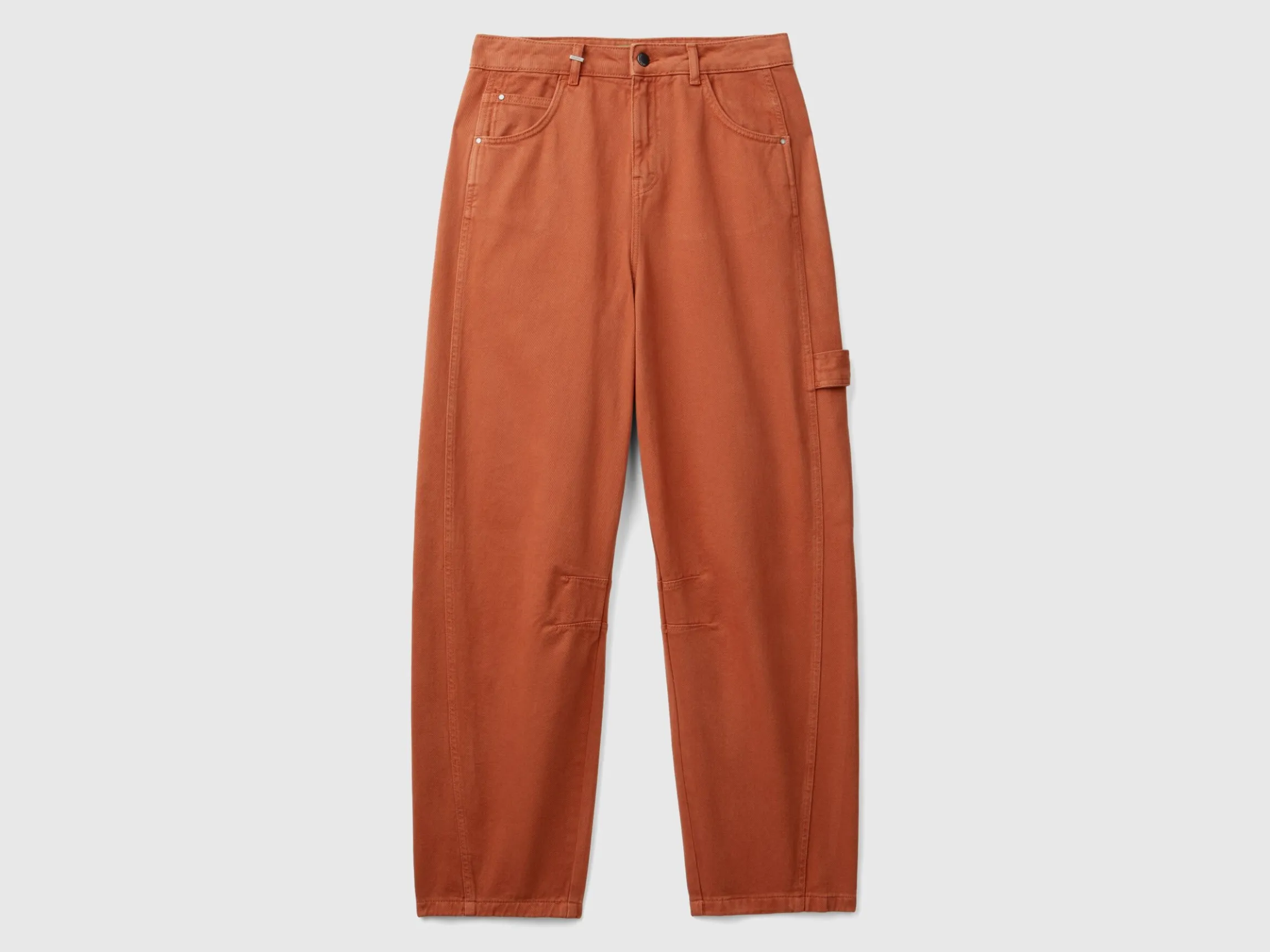 Baggy fit trousers
