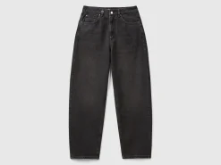 Balloon fit jeans