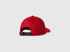 Baseball hat with embroidered logo