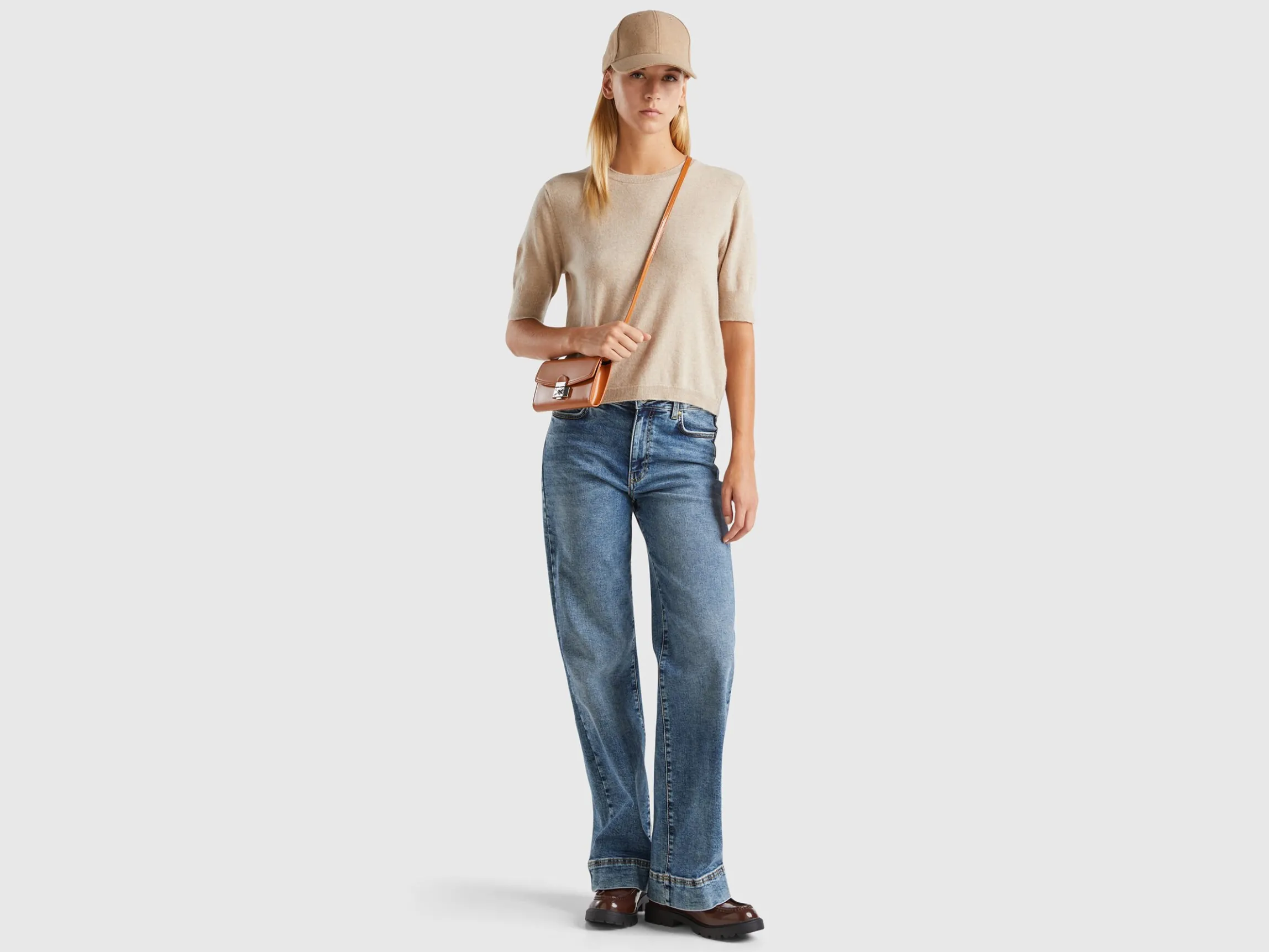 Beige short sleeve sweater in pure Merino wool