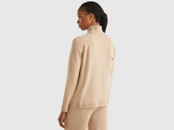 Beige turtleneck in cashmere and wool blend