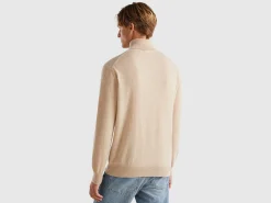 Beige turtleneck in pure cashmere