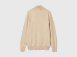 Beige turtleneck in pure cashmere