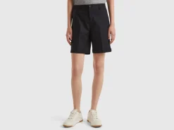 Bermudas in stretch cotton