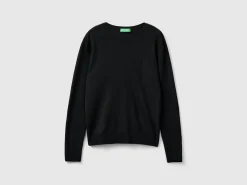 Black crew neck sweater in Merino wool