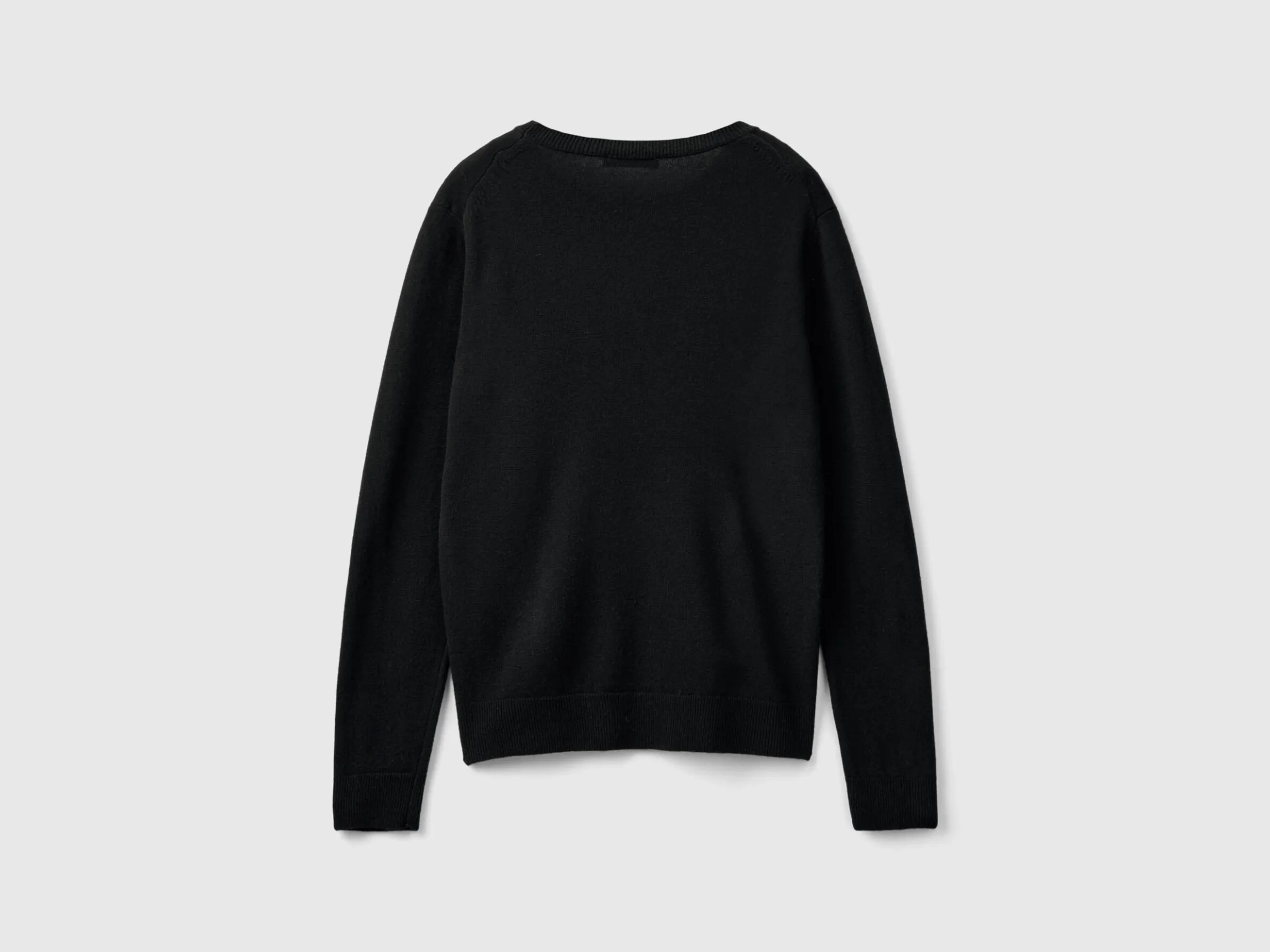 Black crew neck sweater in Merino wool