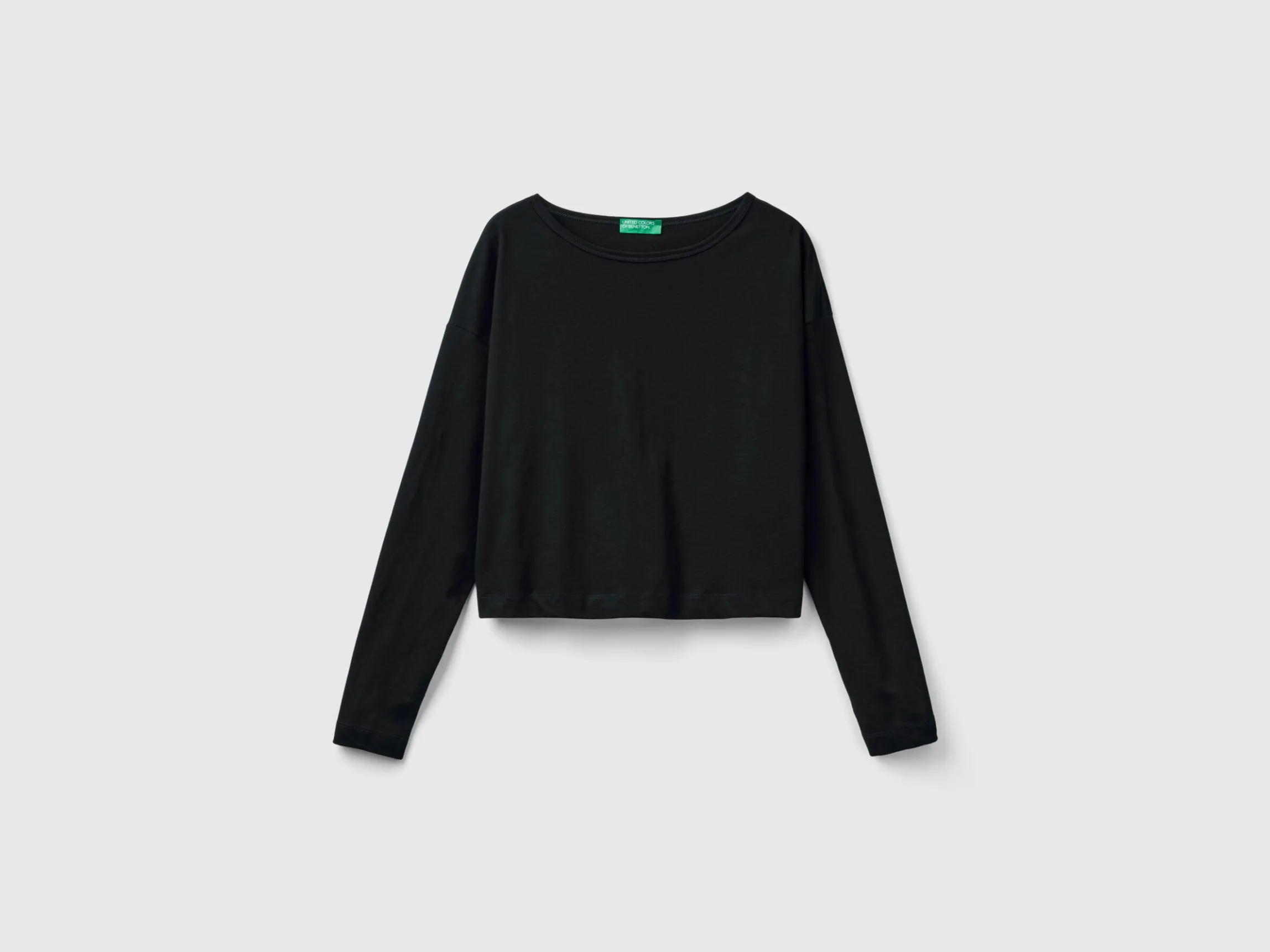 Black long fiber cotton t-shirt
