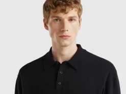 Black polo in pure Merino wool