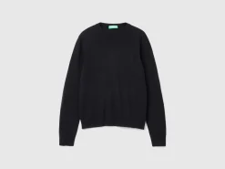 Black sweater in pure cashmere