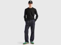 Black sweater in pure Merino wool