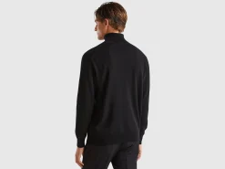 Black turtleneck in pure cashmere