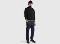 Black turtleneck in pure Merino wool