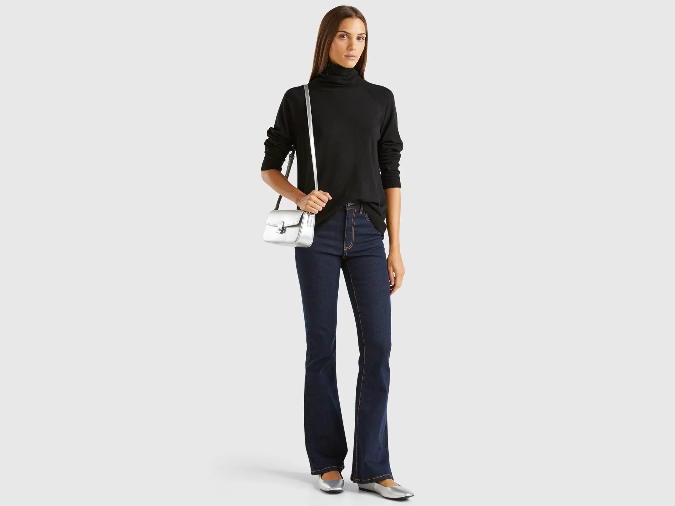 Black turtleneck sweater in cashmere and wool blend