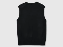 Black vest in pure Merino wool