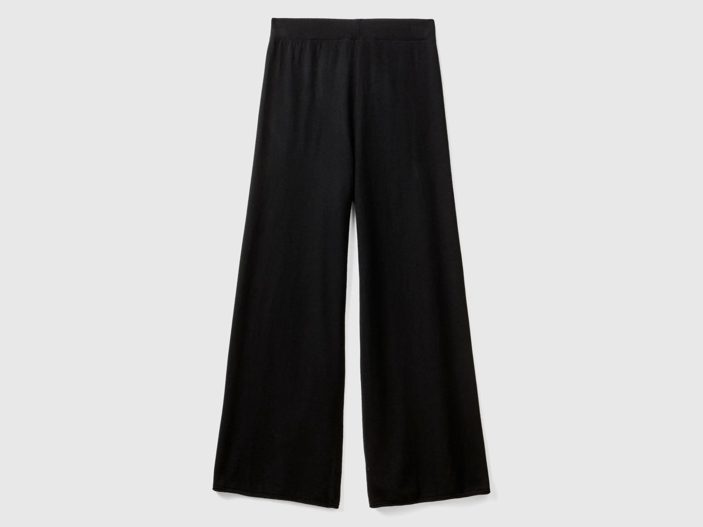 Black wide leg trousers in cashmere and wool blend