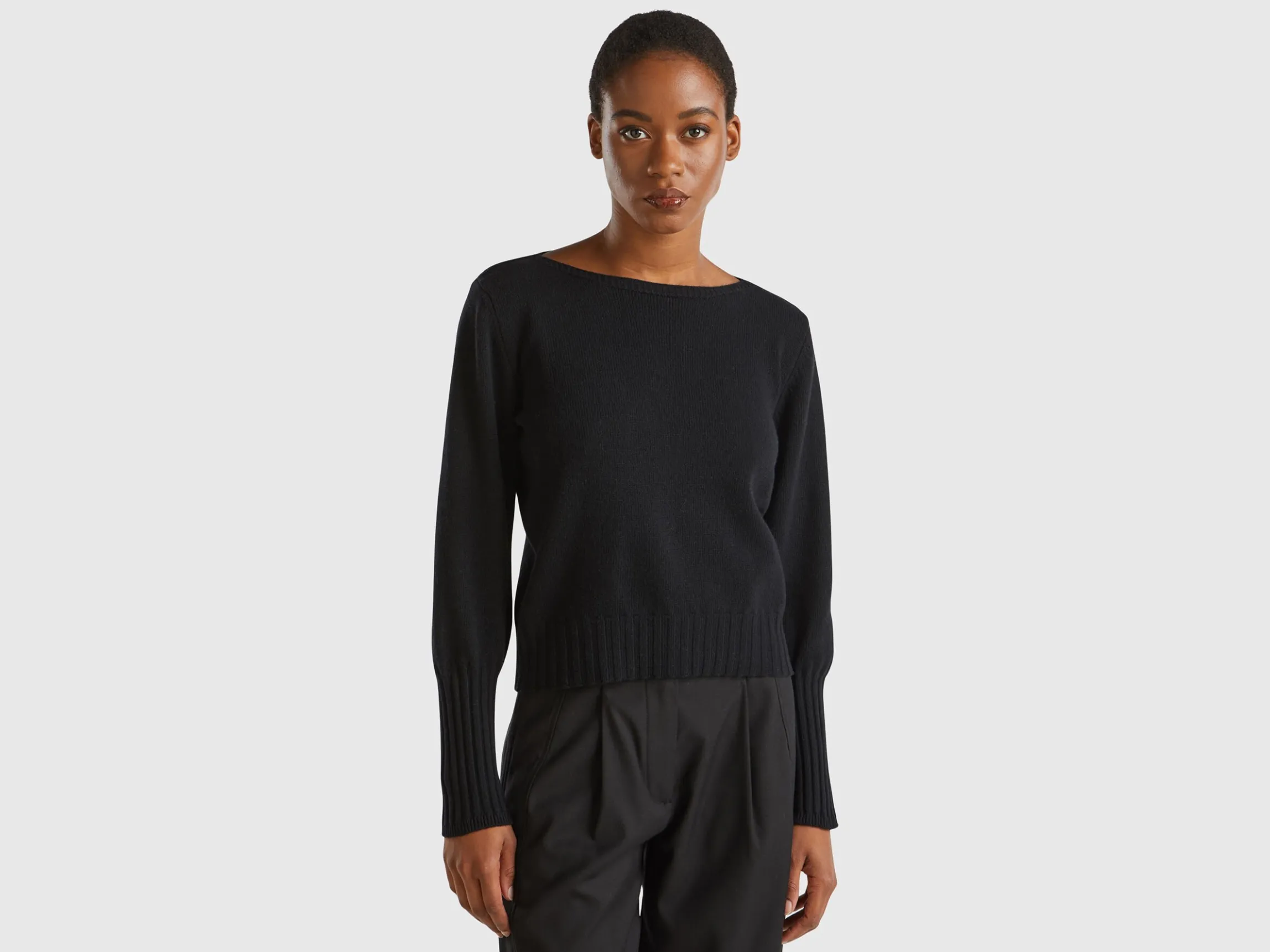 Boat neck sweater