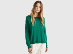 Boat neck sweater