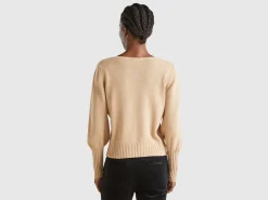 Boat neck sweater