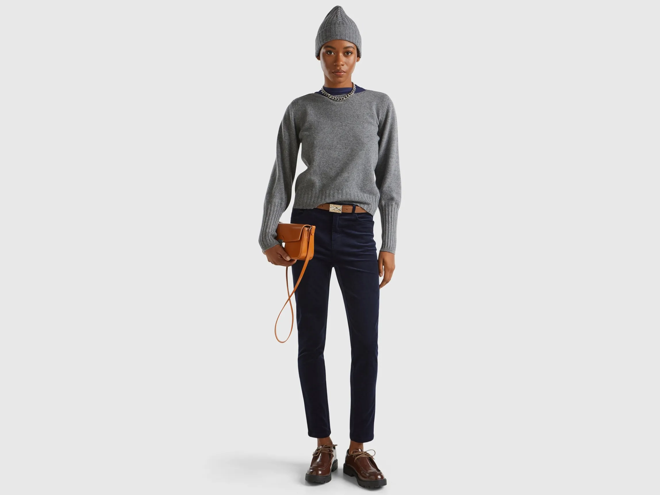 Boat neck sweater