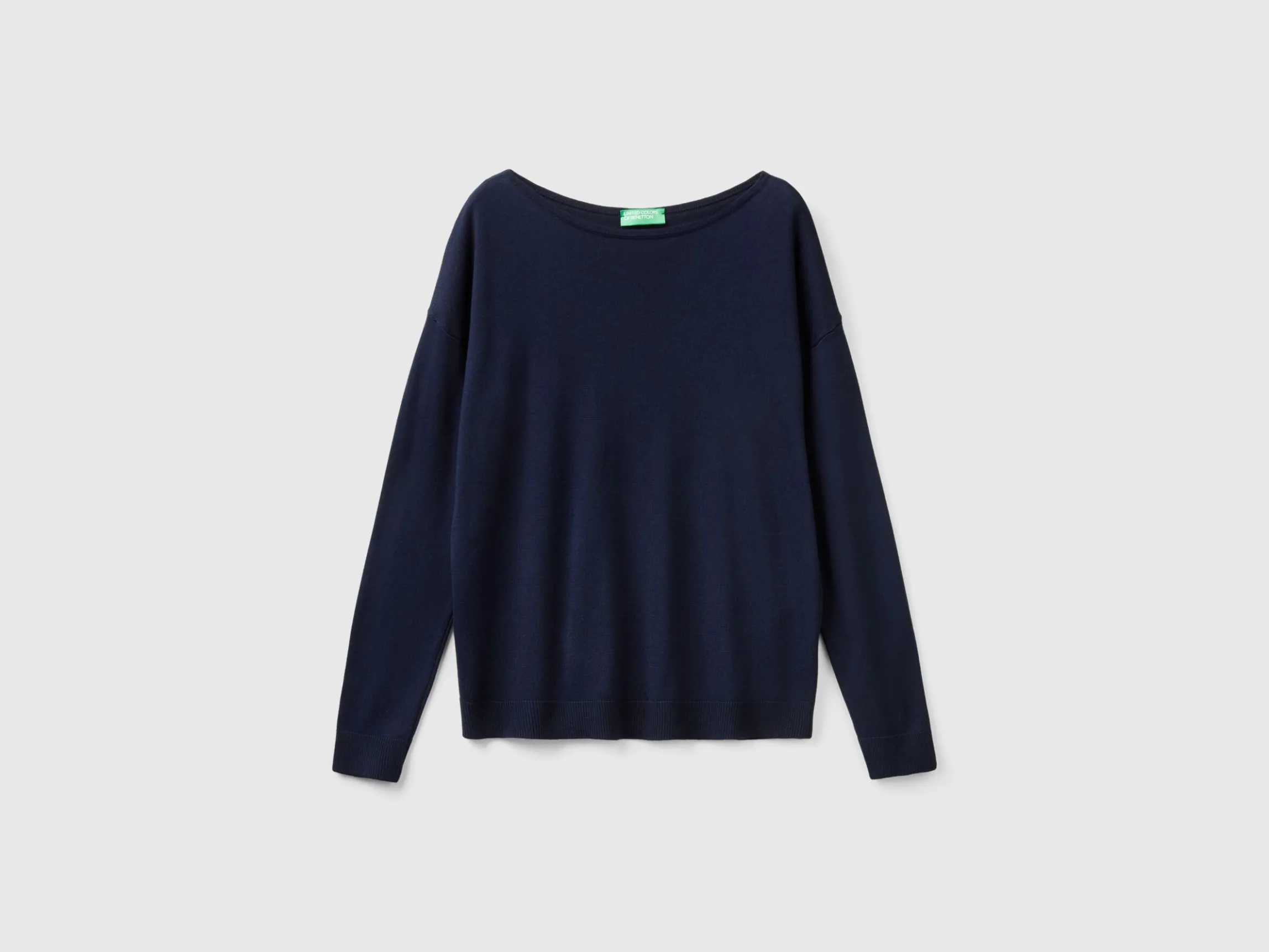 Boat neck sweater