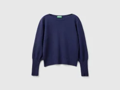 Boat neck sweater