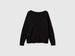 Boat neck sweater