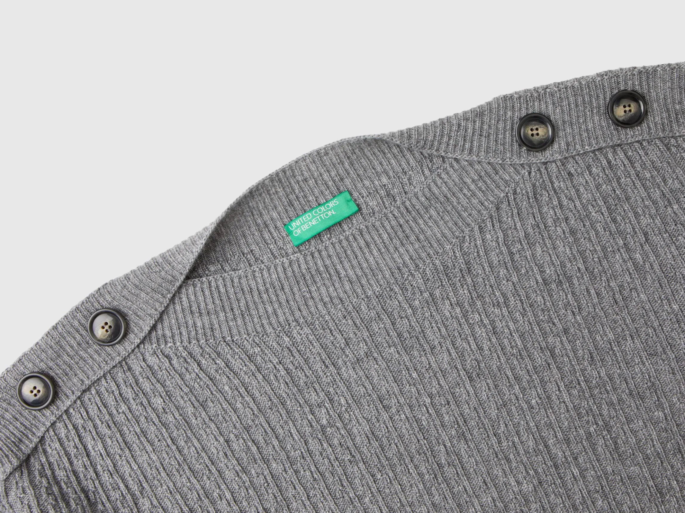 Boat neck sweater