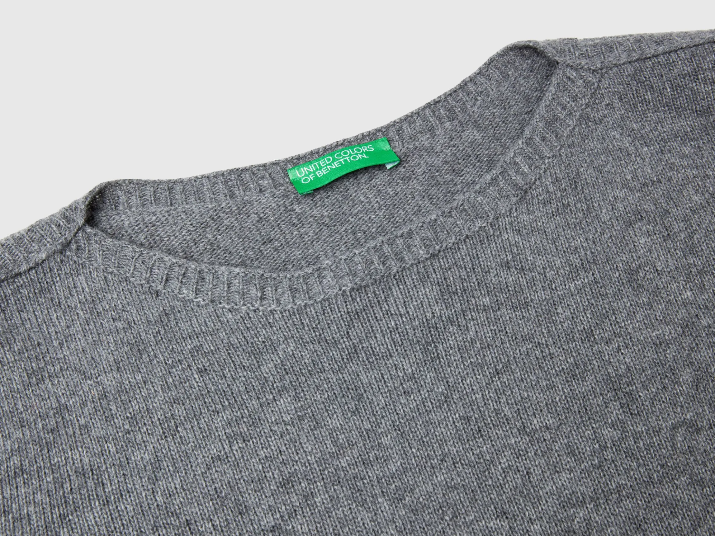 Boat neck sweater