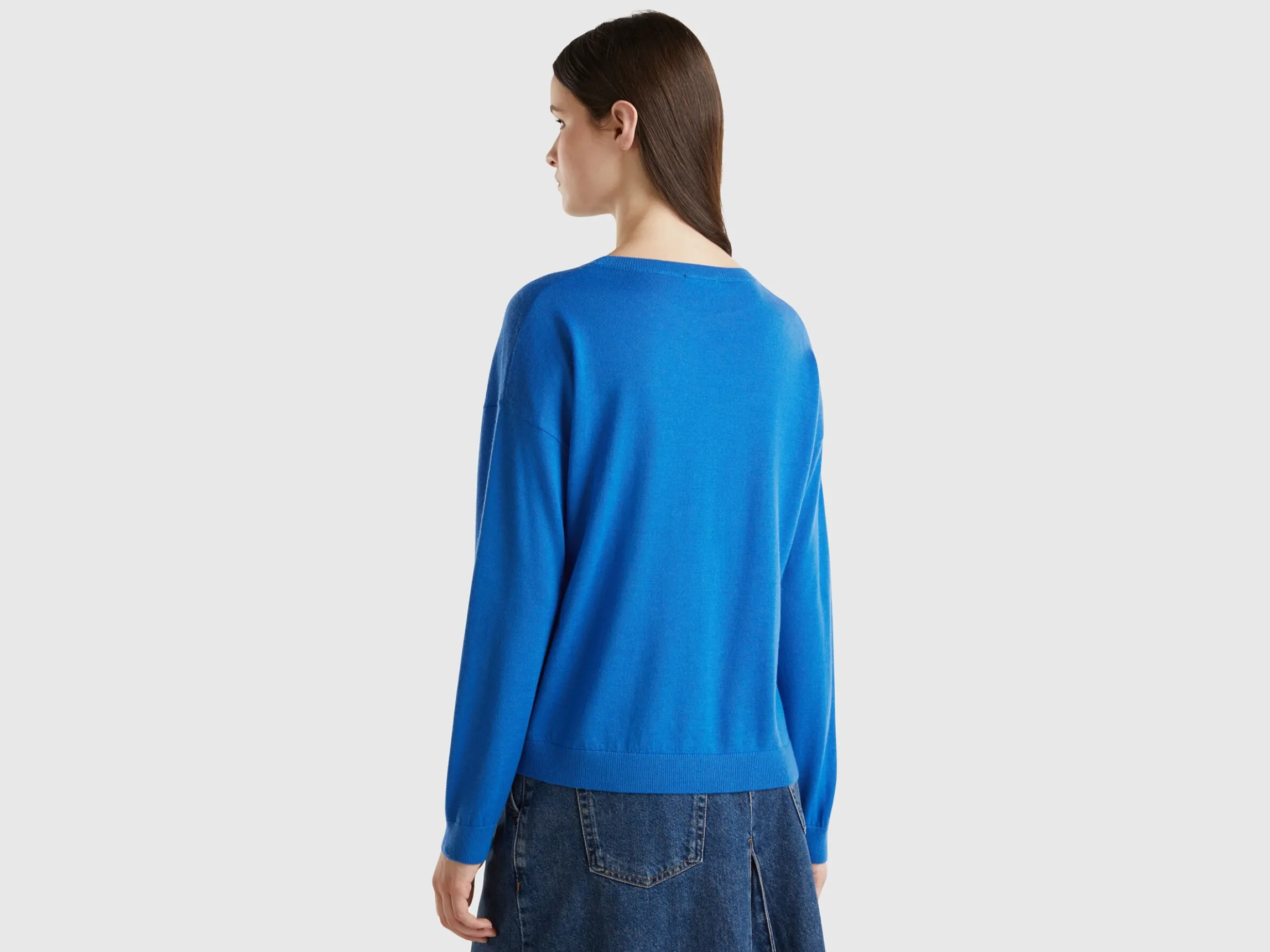 Boat neck sweater in pure Merino wool
