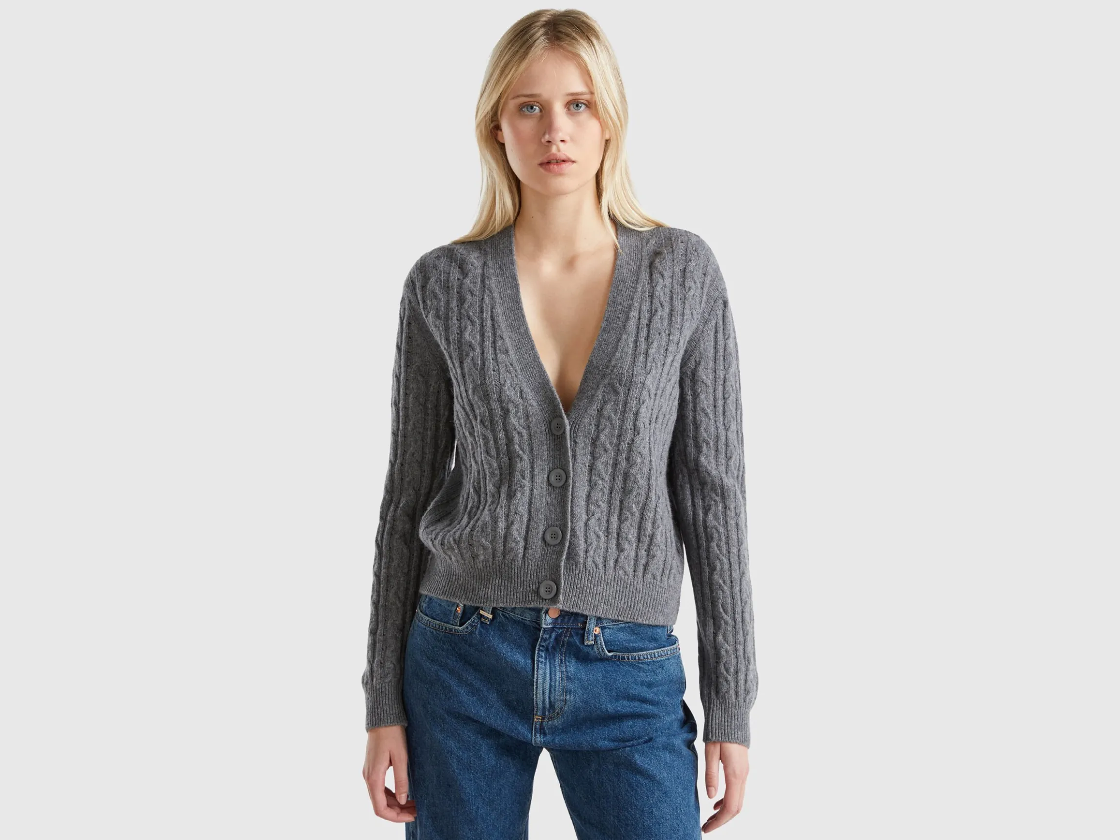 Boxy fit cardigan with cable knit and perforations
