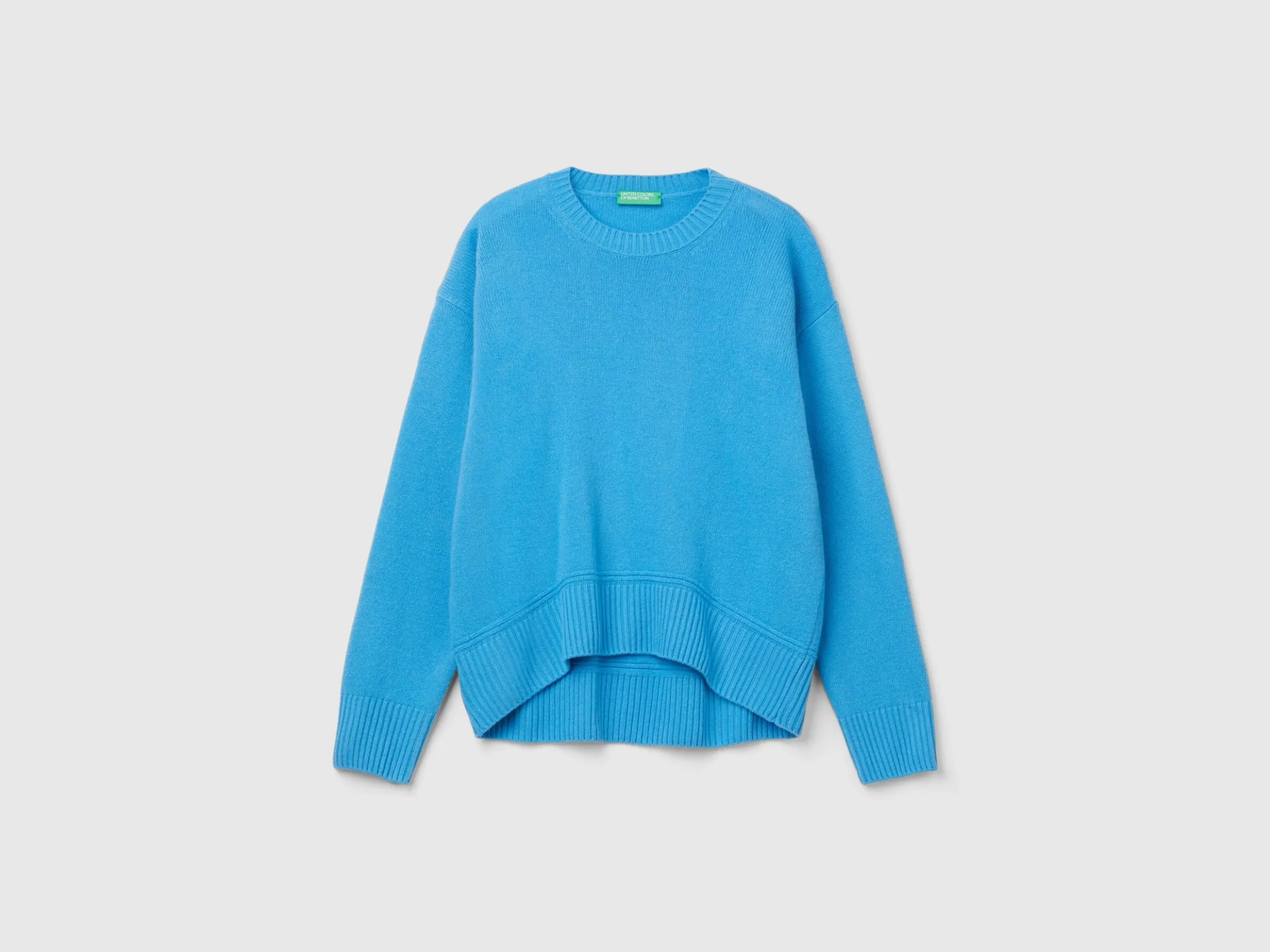 Boxy fit sweater in wool blend