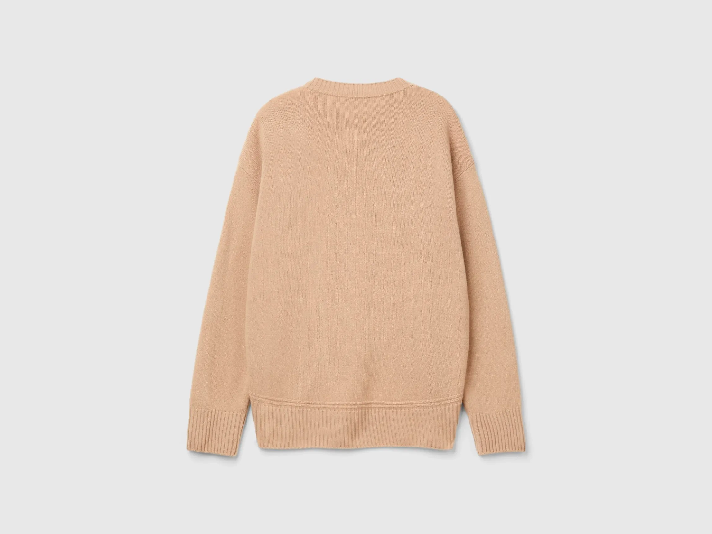 Boxy fit sweater in wool blend