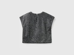 Boxy fit top with sequins