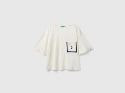 Boxy fit t-shirt with pocket
