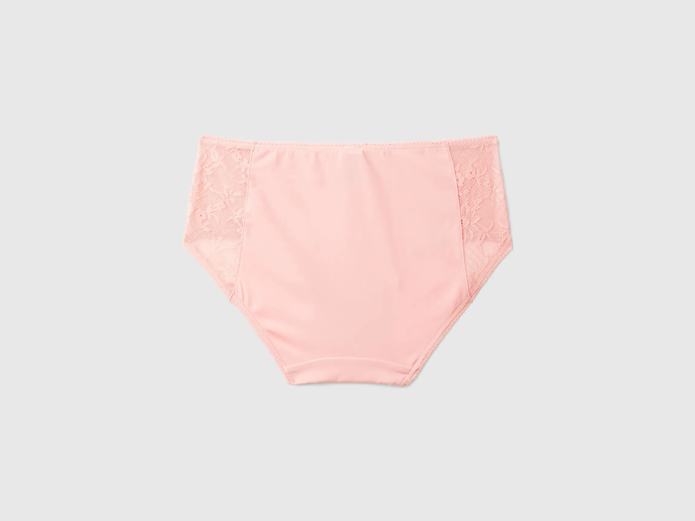 Boyshort underwear with lace inserts