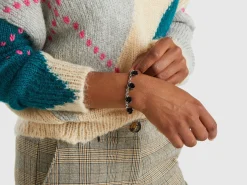 Bracelet with roses