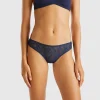 Brazilian underwear in stretch lace