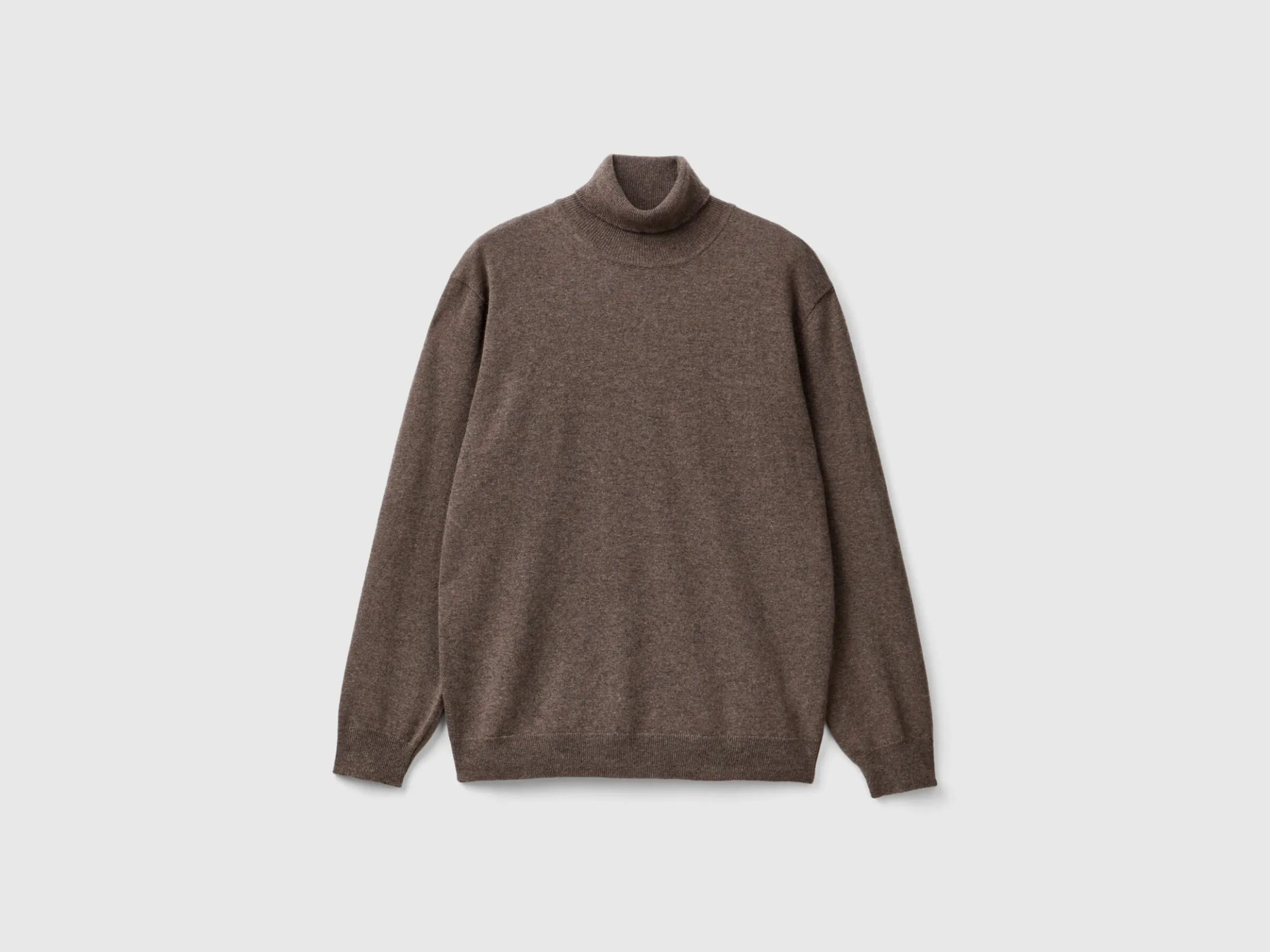 Brown turtleneck in pure Merino wool