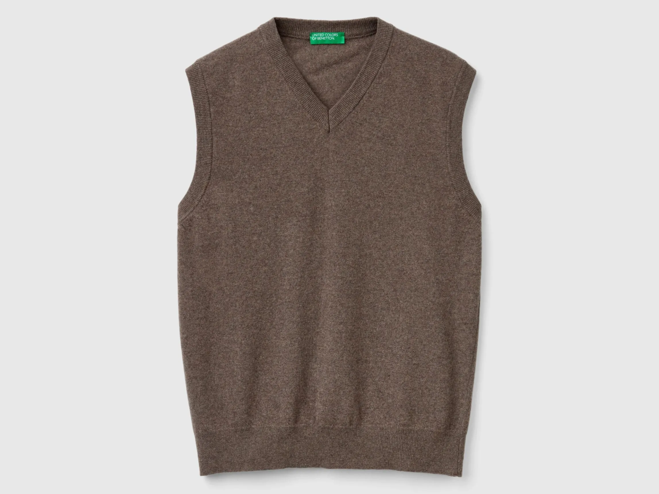 Brown vest in pure Merino wool