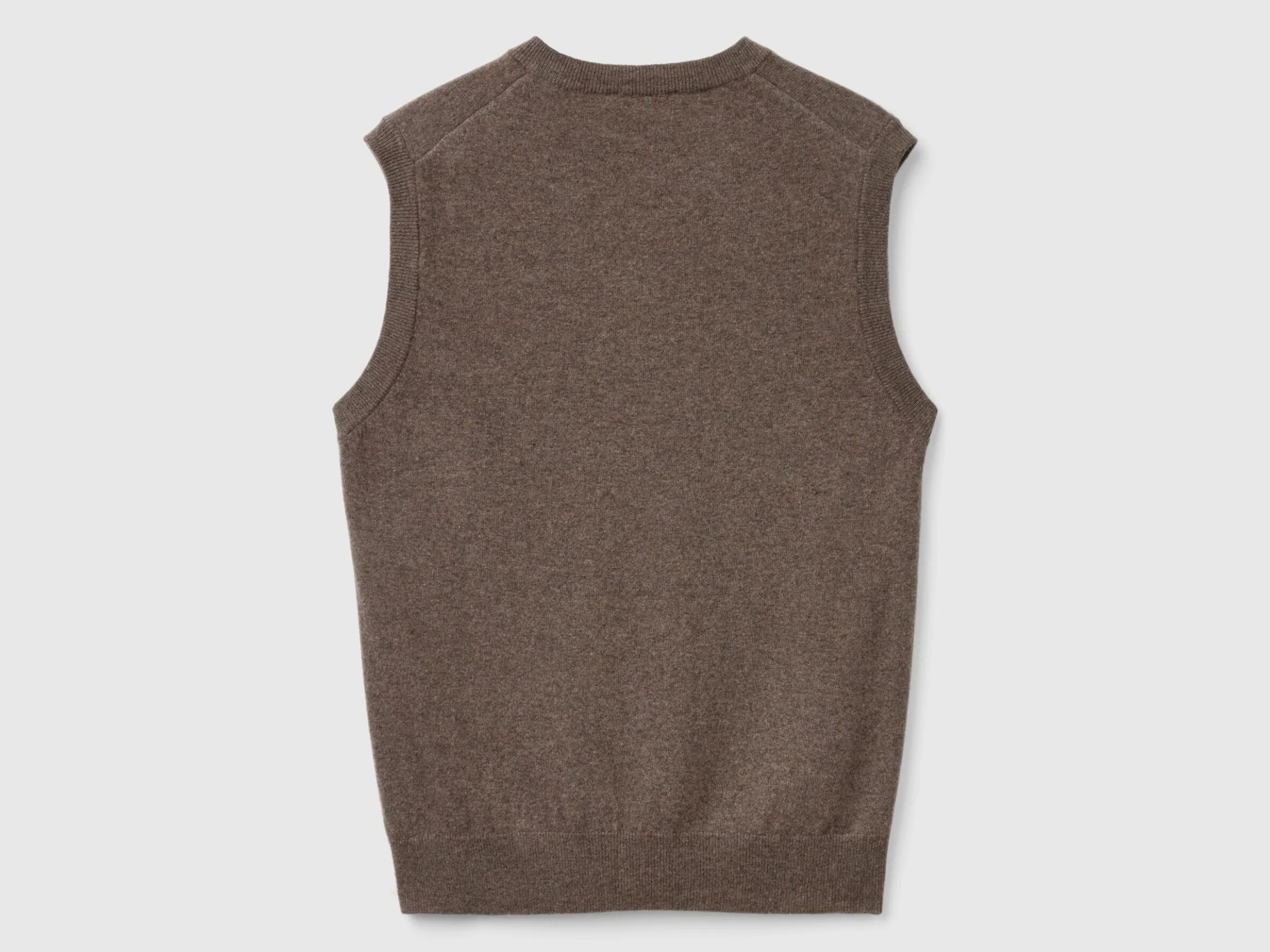 Brown vest in pure Merino wool