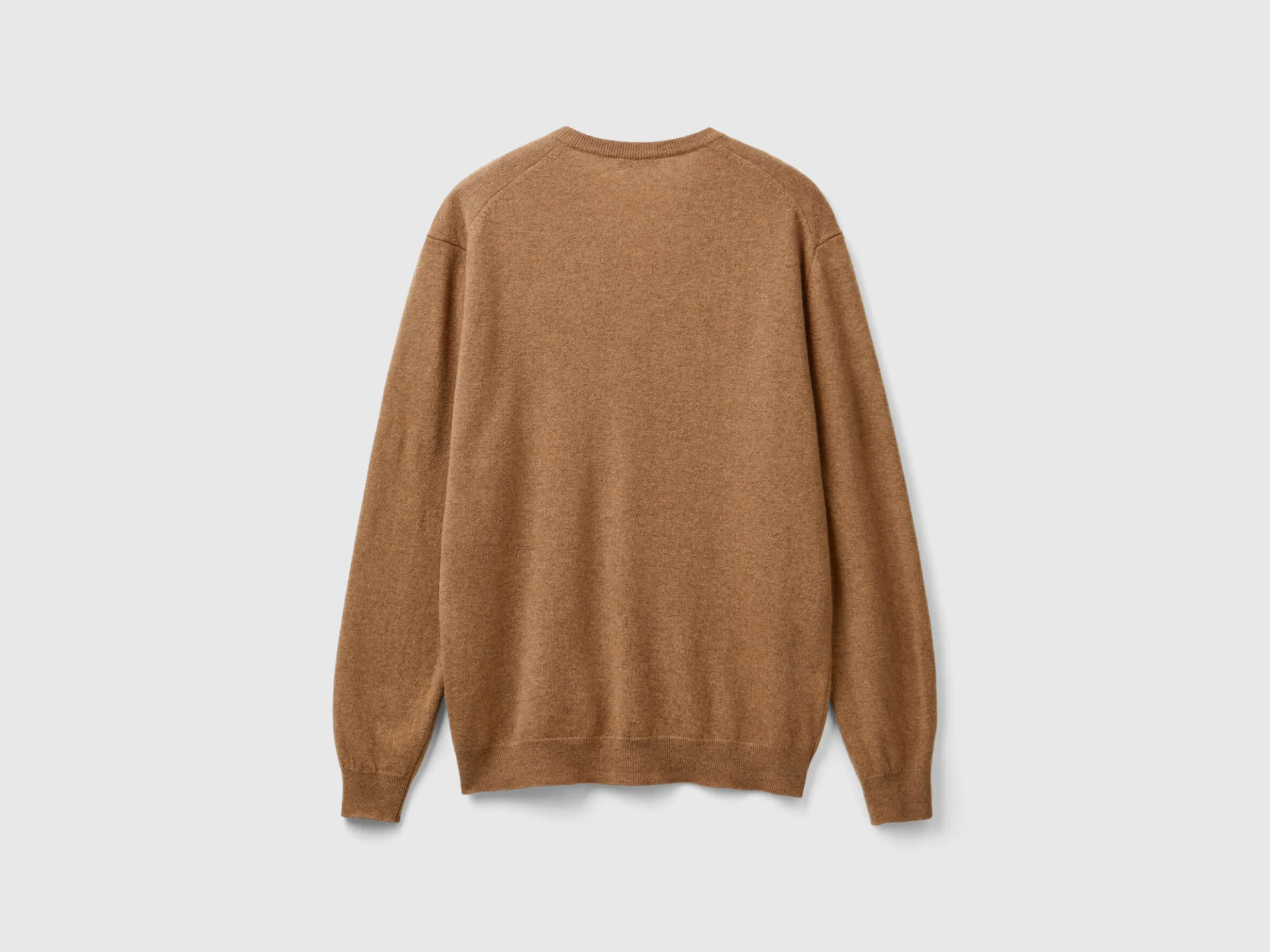 Brown V-neck sweater in pure Merino wool