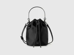 Bucket bag in recycled fabric