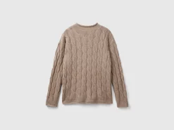 Cable knit sweater